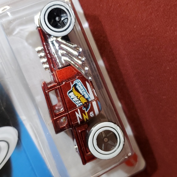 Hot Wheels‎ - Picture 4 of 12